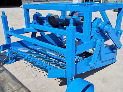 半夏收獲機(jī)